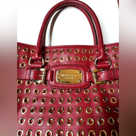 Michael Kors Women’s Leather Large Shoulder Tote Bag with Gold Studs - Picture 3 of 12